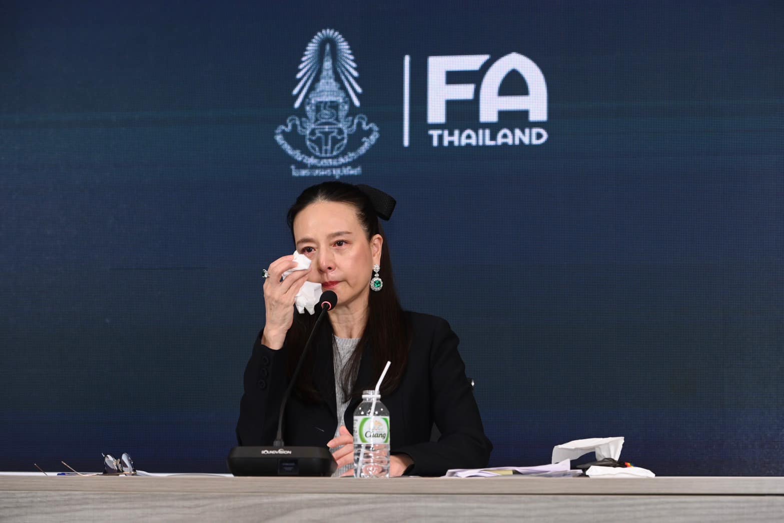 Giọt nước mắt bất lực của Madam Pang với khoản nợ 271 tỷ đồng