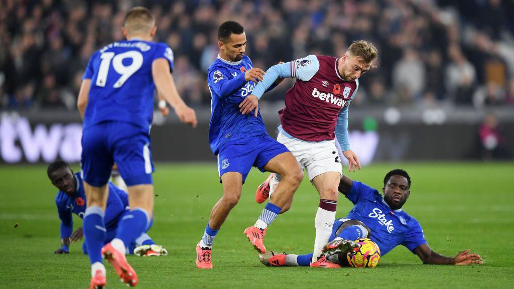 Dự đoán Everton vs West Ham, 22h00 ngày 15/3, Ngoại hạng Anh 2024/25