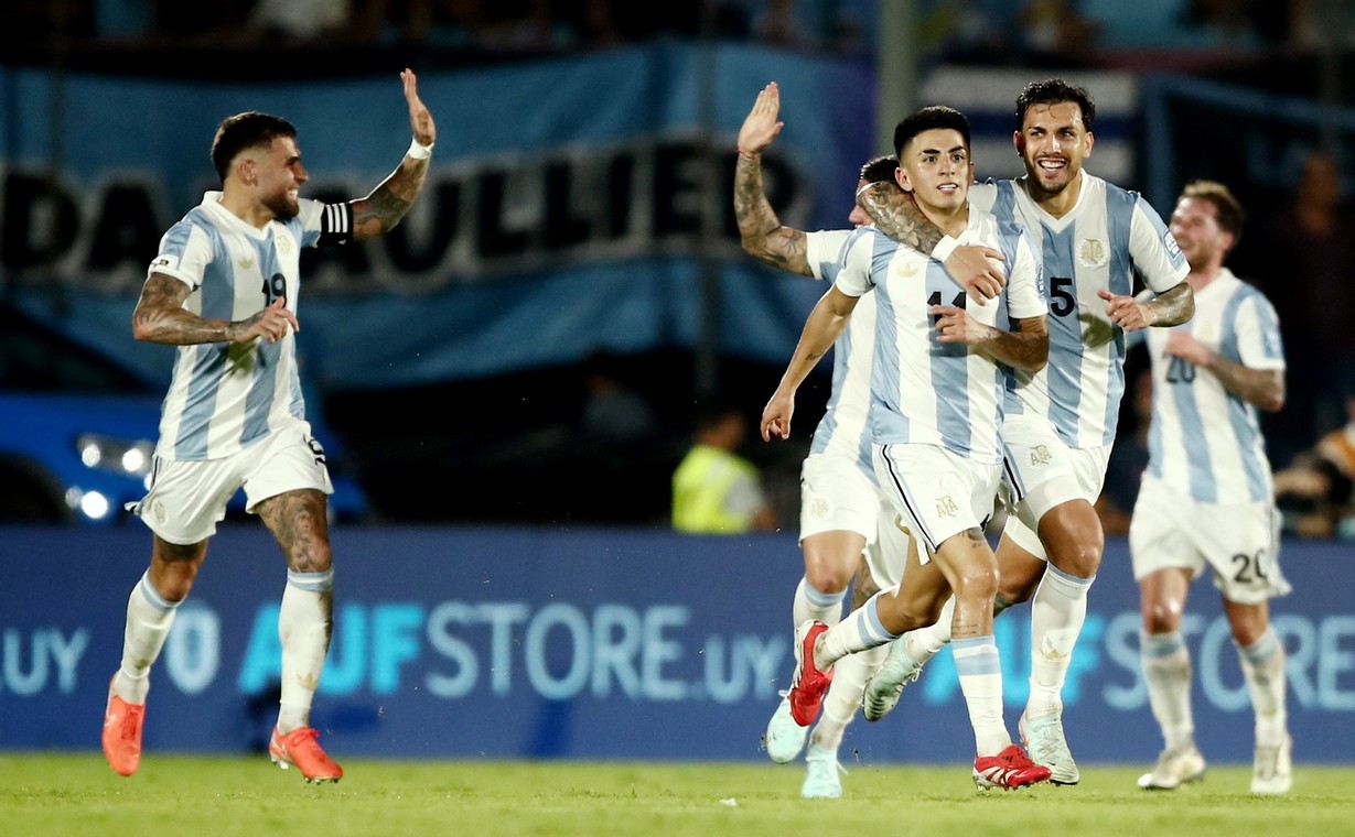 Argentina gi&agrave;nh v&eacute; dự World Cup 2026 m&agrave; chưa cần... ra s&acirc;n