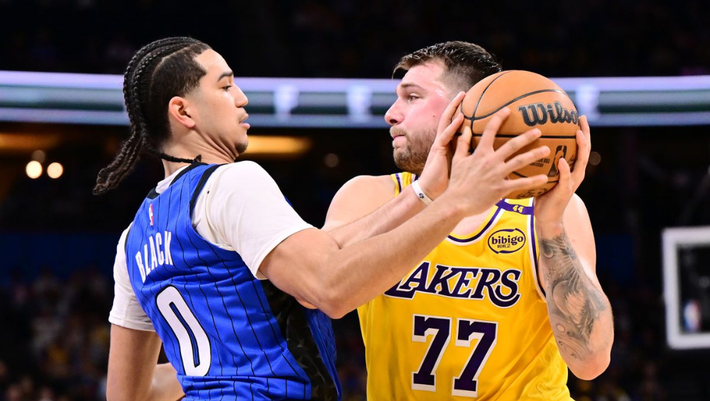 Thua hai trận liên tiếp dù có đủ đội hình LeBron, Luka: Điều gì đang xảy ra tại Lakers? Thua hai trận liên tiếp dù có đủ đội hình LeBron, Luka: Điều gì đang xảy ra tại Lakers?