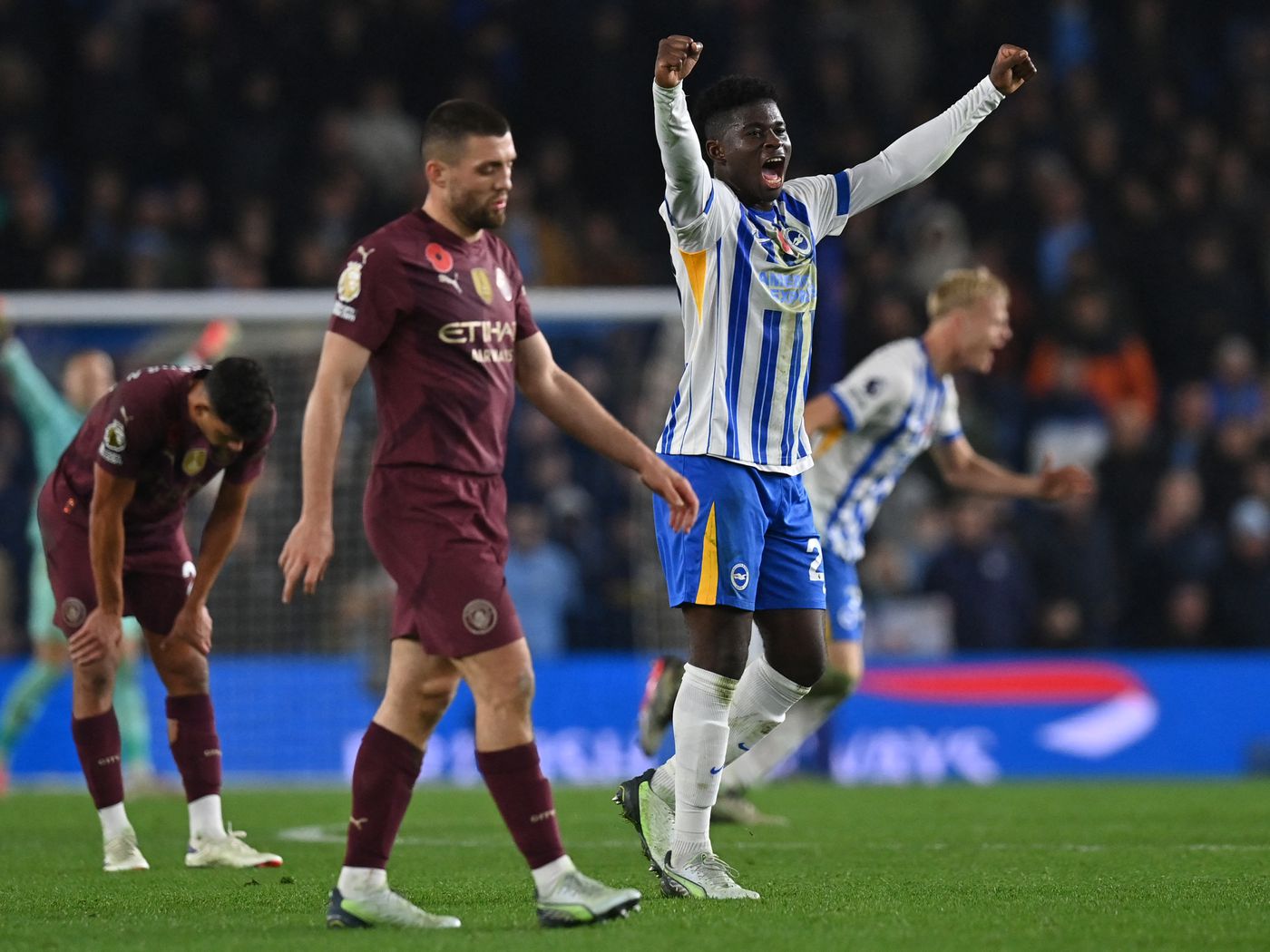 Dự đoán Brighton vs Nottingham, 0h15 ngày 30/3, FA Cup 2024/25