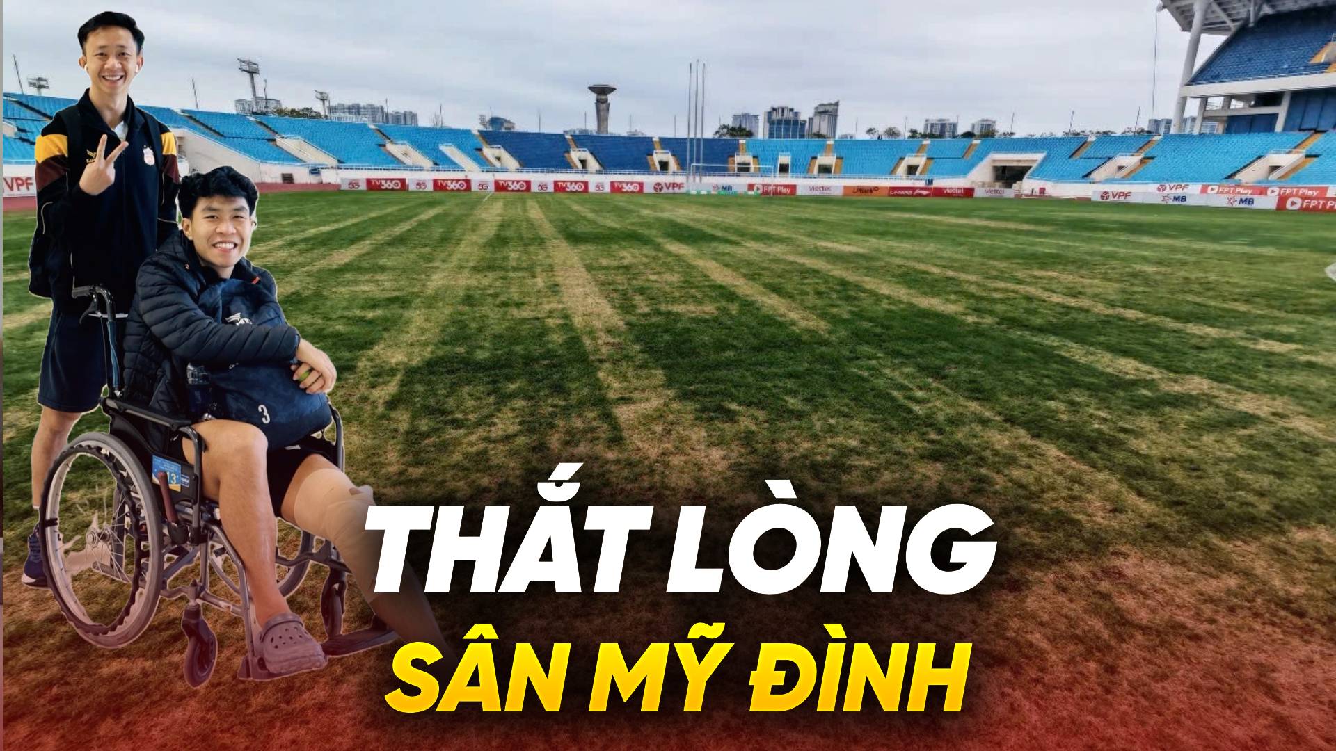 Thắt lòng với hình ảnh loang lổ sân Mỹ Đình