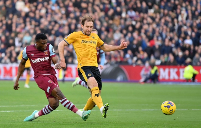 Tỷ lệ bóng đá trận Wolves vs West Ham, 1h45 ngày 2/4, Ngoại hạng Anh