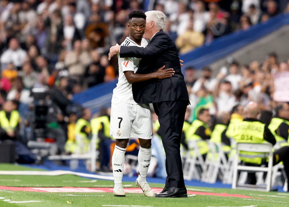6 cầu thủ Real Madrid có nguy cơ bị treo giò trước Arsenal ở lượt về