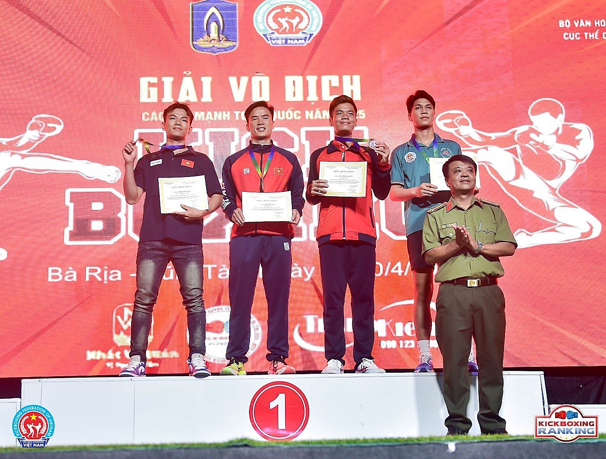 Những nhà vô địch SEA Games "đóng đinh" ngôi vị ở giải Vô địch Kickboxing các đội mạnh toàn quốc 2025