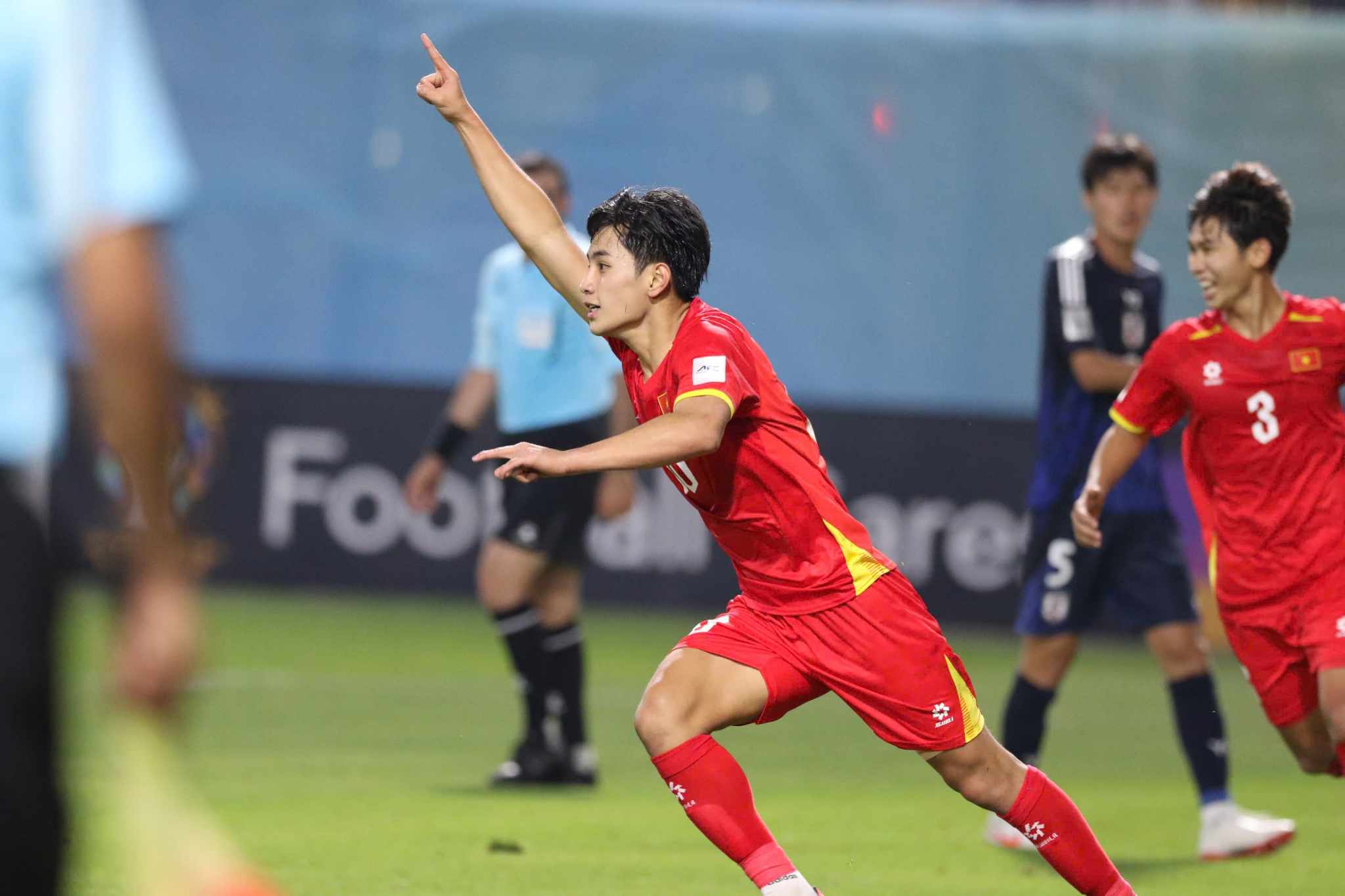 Người hùng U17 Việt Nam hừng hực khí thế trước trận cầu sinh tử lấy vé World Cup