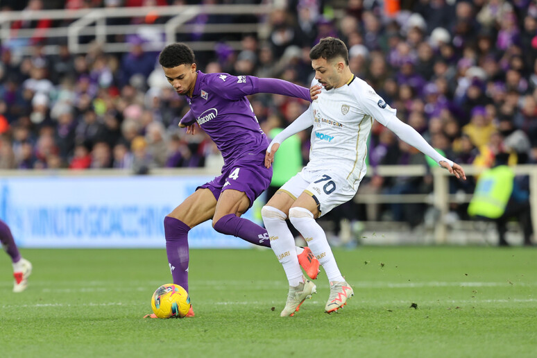 Dự đoán Cagliari vs Fiorentina, 23h30 ngày 23/4, Serie A 2024/25