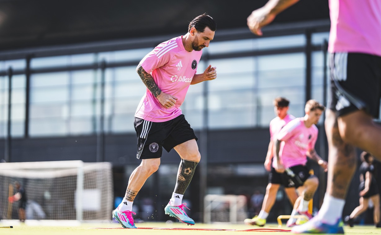 Hành trình 4.500 km của Messi với Inter Miami để chơi trận bán kết Champions Cup