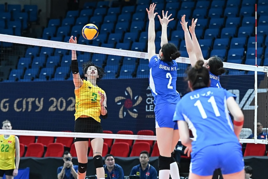 Thanh Thuý bất ngờ lần đầu nhận danh hiệu đối chuyền xuất sắc nhất tại AVC Champions League