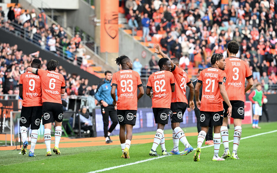 Danh sách các đội lên - xuống hạng Ligue 1 2025/2026