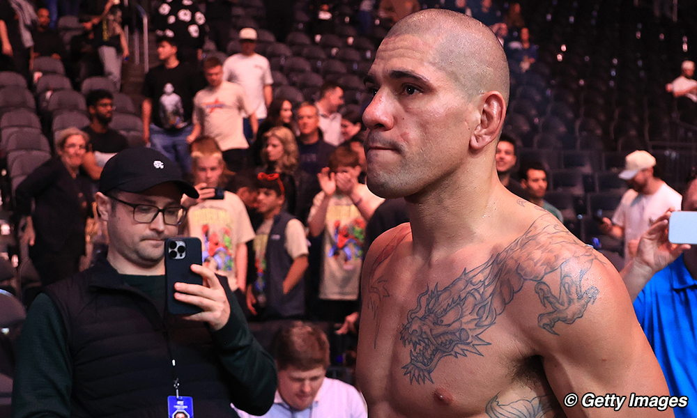 Alex Pereira: Giận dỗi UFC từ chối đấu, đổ cho tài khoản bị hack?