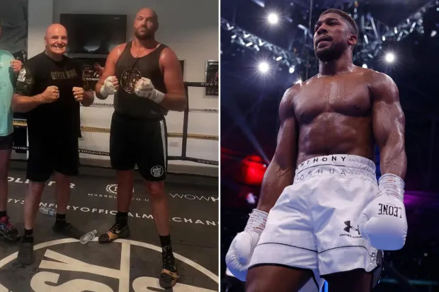 Tyson Fury tung thêm Tyson Fury tung thêm