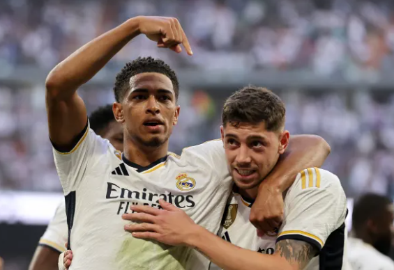 Nhận định bóng đá Sevilla vs Real Madrid: Tan đàn xẻ nghé