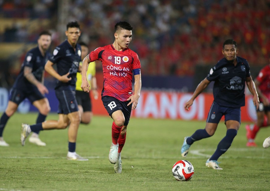 Quá tiếc: CAHN thua cay đắng Buriram, rơi chức vô địch ngay trên đất Thái Lan