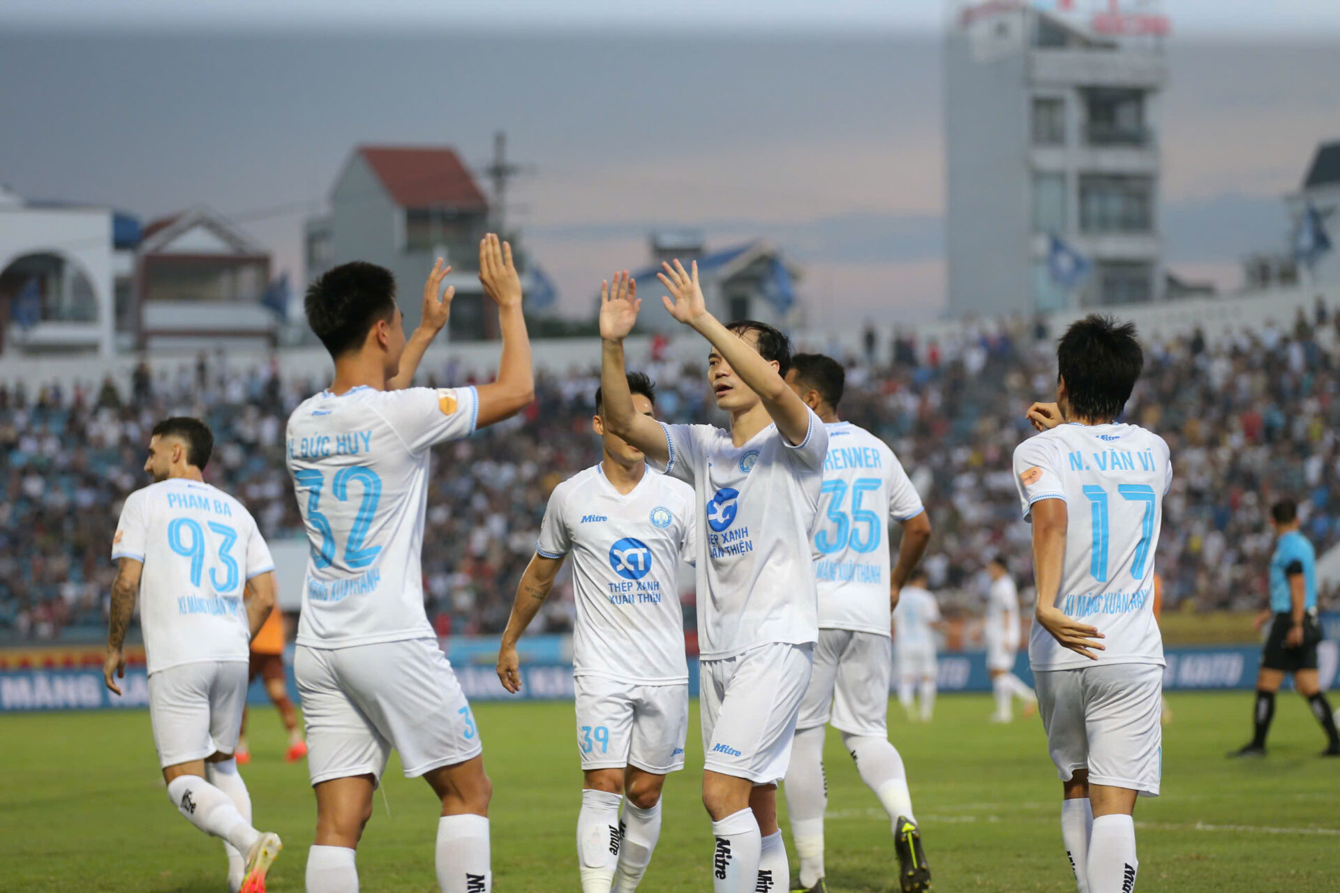 Kết quả bóng đá V.League 2024/25 vòng 24 hôm nay mới nhất