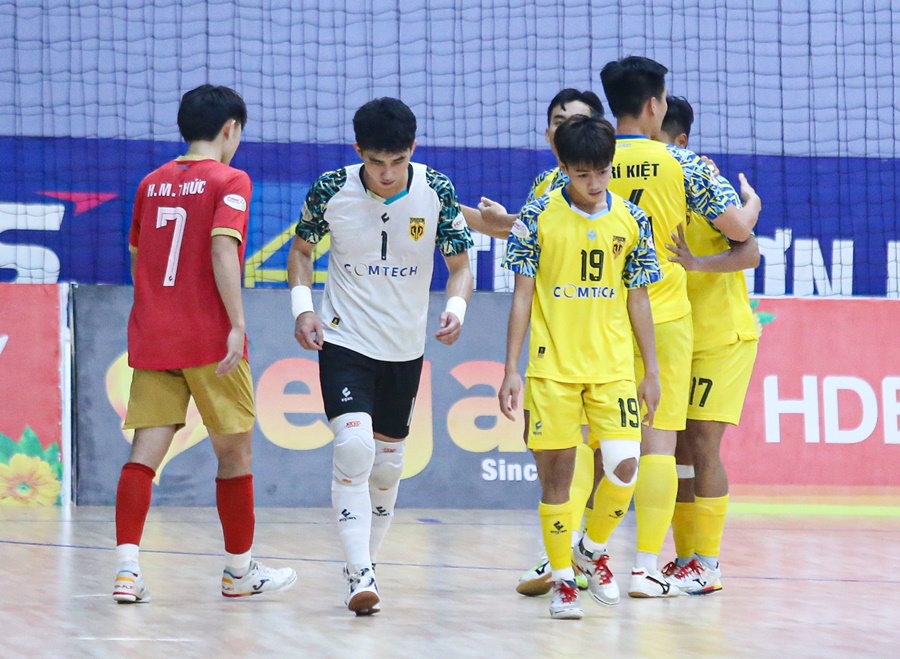 Giữa những “cơn mưa” bàn thắng, Sài Gòn Titans thắng kịch tính ở futsal VĐQG 2025
