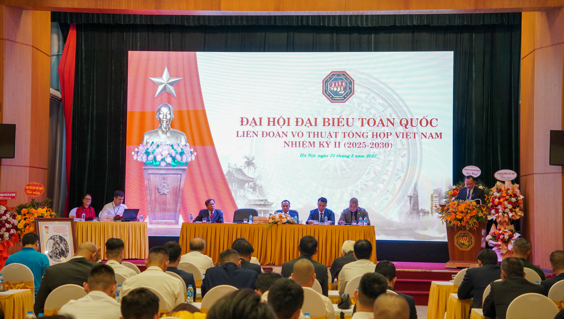 Liên đoàn Võ thuật tổng hợp Việt Nam tổ chức Đại hội nhiệm kỳ II