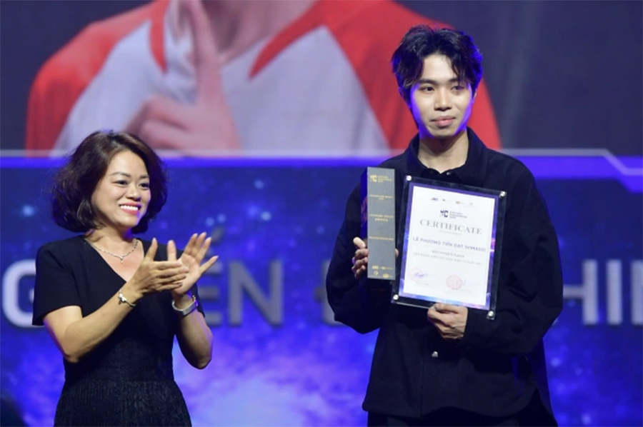 Kết quả các giải thưởng Esports tại Vietnam Game Awards 2025