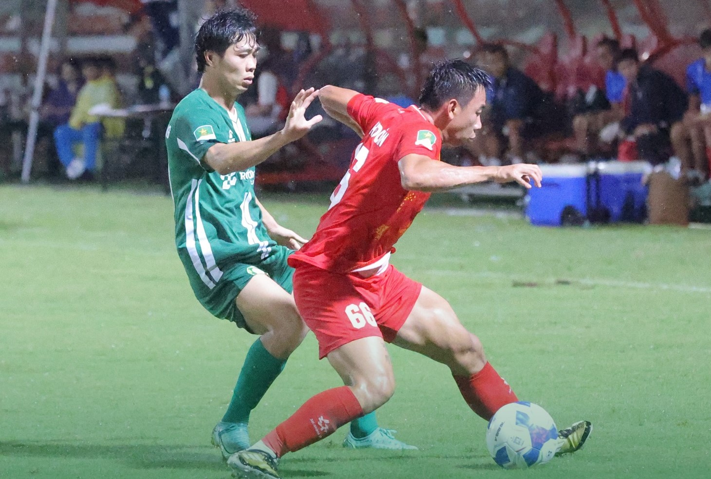 Kịch bản khiến Công Phượng bị mất vé đá play-off V.League