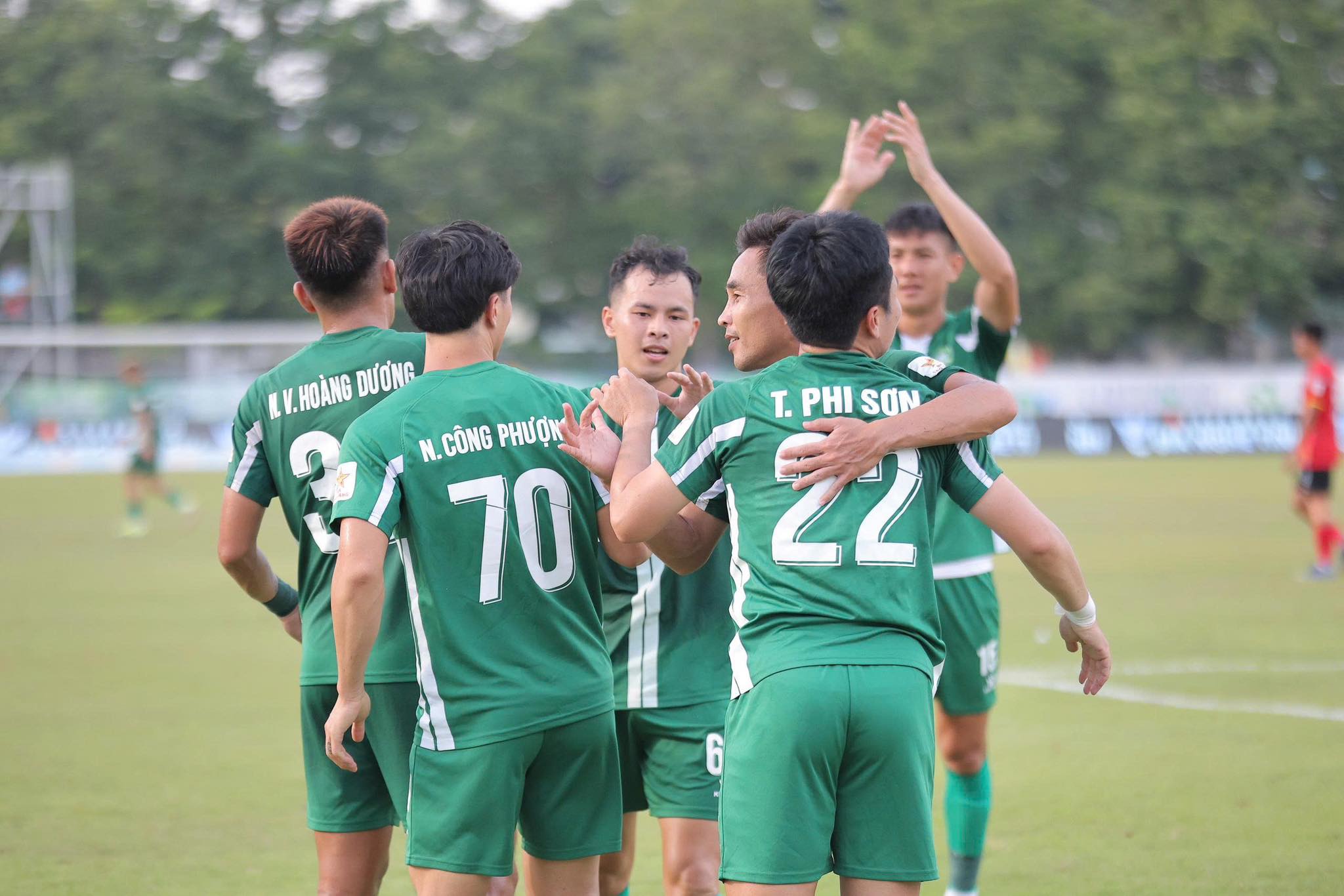 Công Phượng bỏ lỡ cơ hội khó tin, vẫn đá play-off thăng hạng V.League Công Phượng bỏ lỡ cơ hội khó tin, vẫn đá play-off thăng hạng V.League