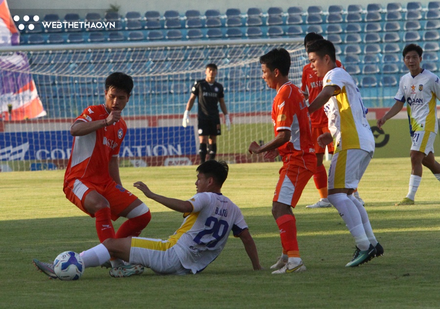 V.League hạ màn không bất ngờ: Bình Định xuống hạng, Đà Nẵng đá play-off