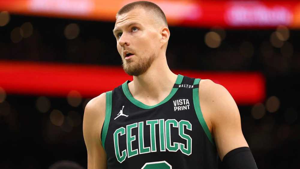 Chuyển nhượng NBA: Boston Celtics tiếp tục &ldquo;thanh l&yacute; đội h&igrave;nh&rdquo;, Kristaps Porzingis c&oacute; bến đỗ mới