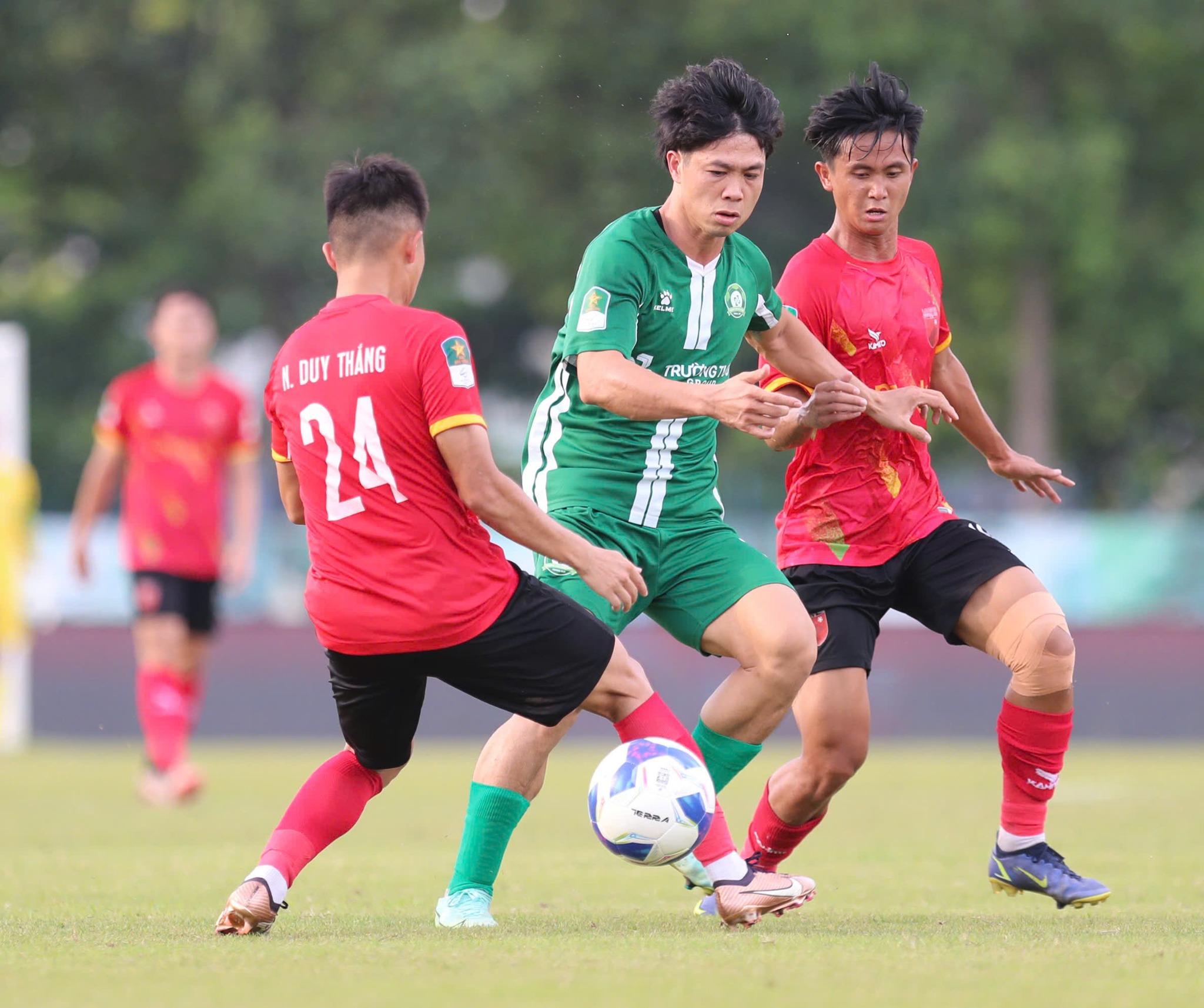 Nóng rực cuộc chiến “sinh tồn” Công Phượng vs Bùi Tiến Dũng: Cùng làm điều đặc biệt