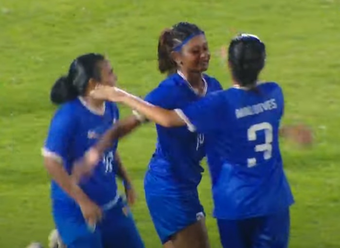 Cầu thủ nữ Maldives ăn mừng như “vô địch” khi thua Việt Nam 0-7
