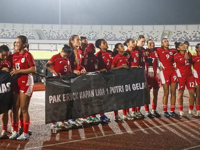 Nghịch lý nhập tịch ồ ạt của bóng đá Indonesia