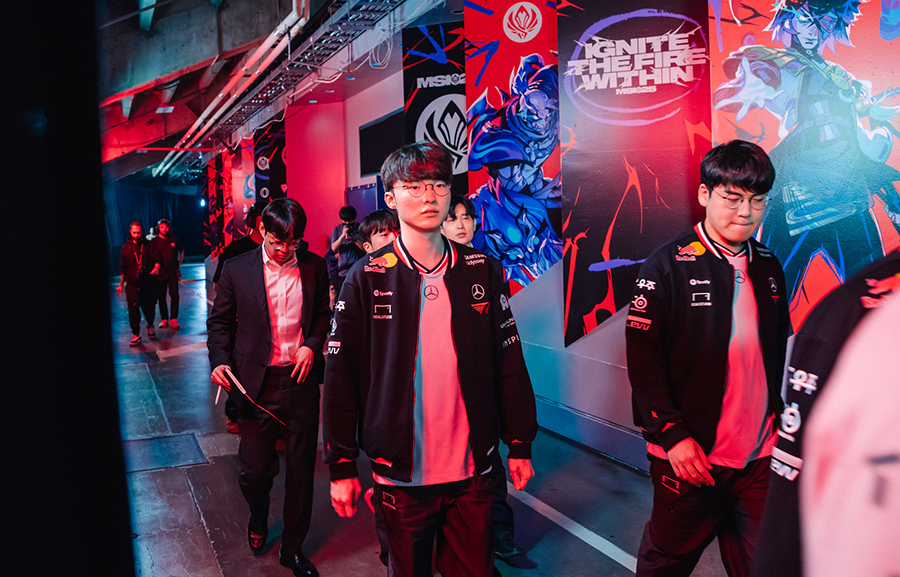 Kết quả MSI 2025 hôm nay 10/7: Sai lầm trong khoảnh khắc, T1 trả giá trước GEN