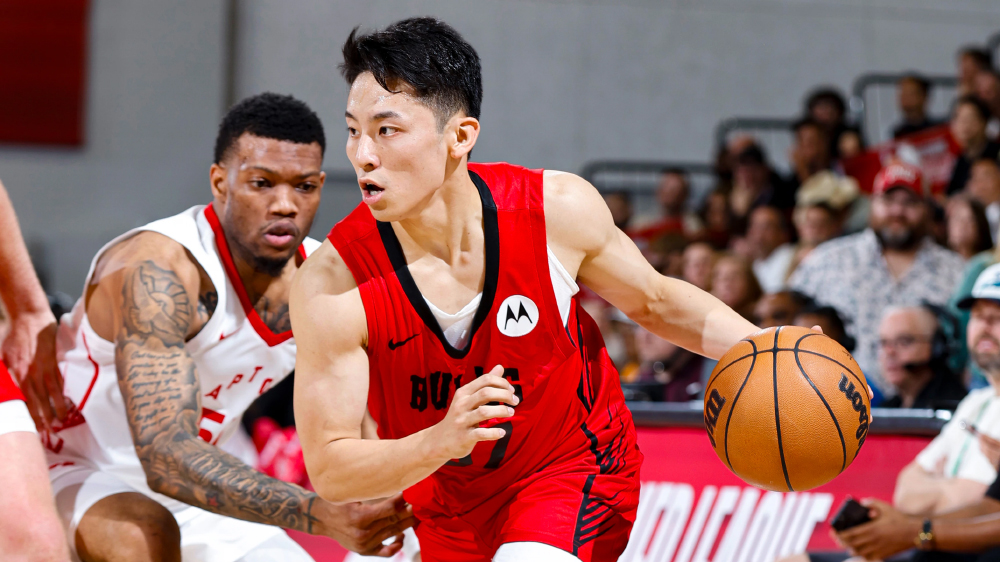 "Nguồn cảm hứng 1m73" Yuki Kawamura gia nhập Chicago Bulls, PG Nhật Bản nuôi tiếp ước mơ NBA