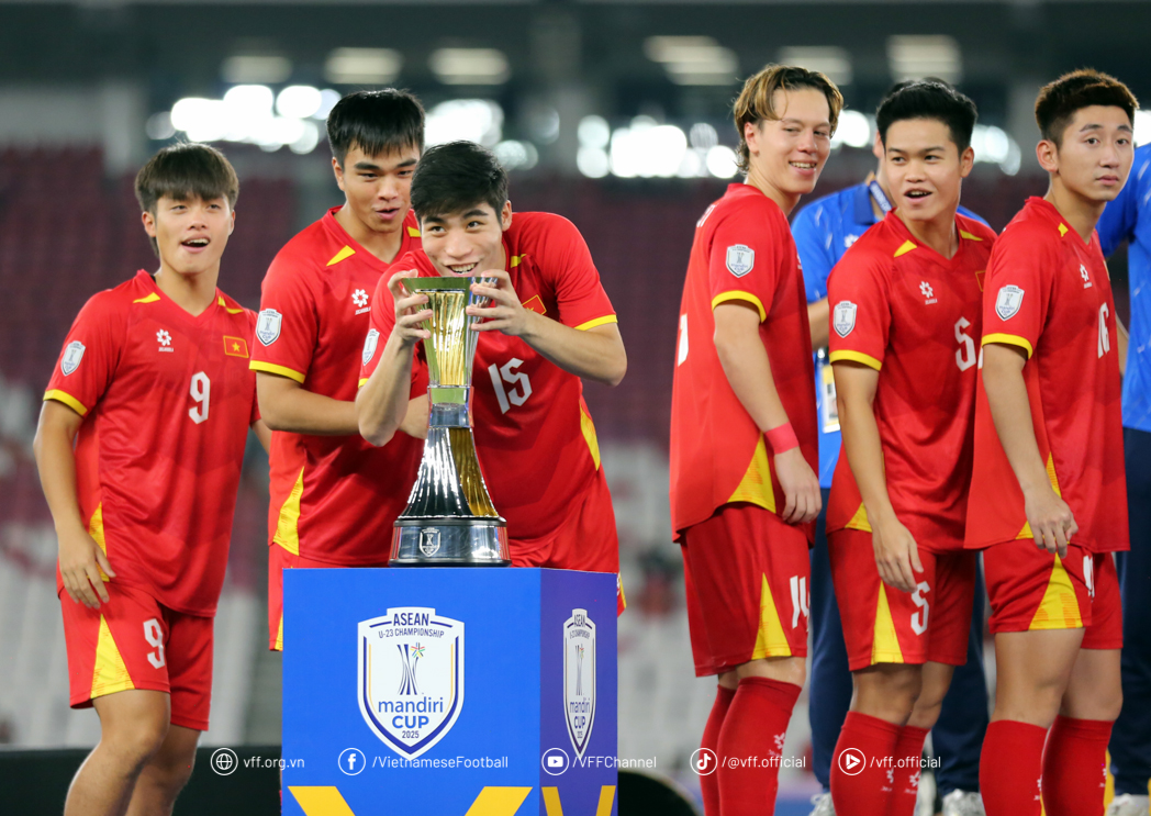 Chuyên gia: “U23 Việt Nam vô địch thì vui nhưng chỉ mới tầm Đông Nam Á” Chuyên gia: “U23 Việt Nam vô địch thì vui nhưng chỉ mới tầm Đông Nam Á”