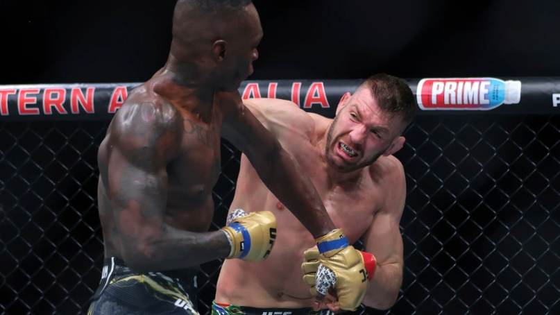 Nhà vô địch UFC bị chỉ trích vì "dối trá" khi chọn đối thủ mạnh nhất