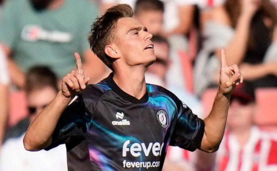 Bảng xếp hạng giải hạng Nhất Anh mới nhất hôm nay: Middlesbrough dẫn đầu