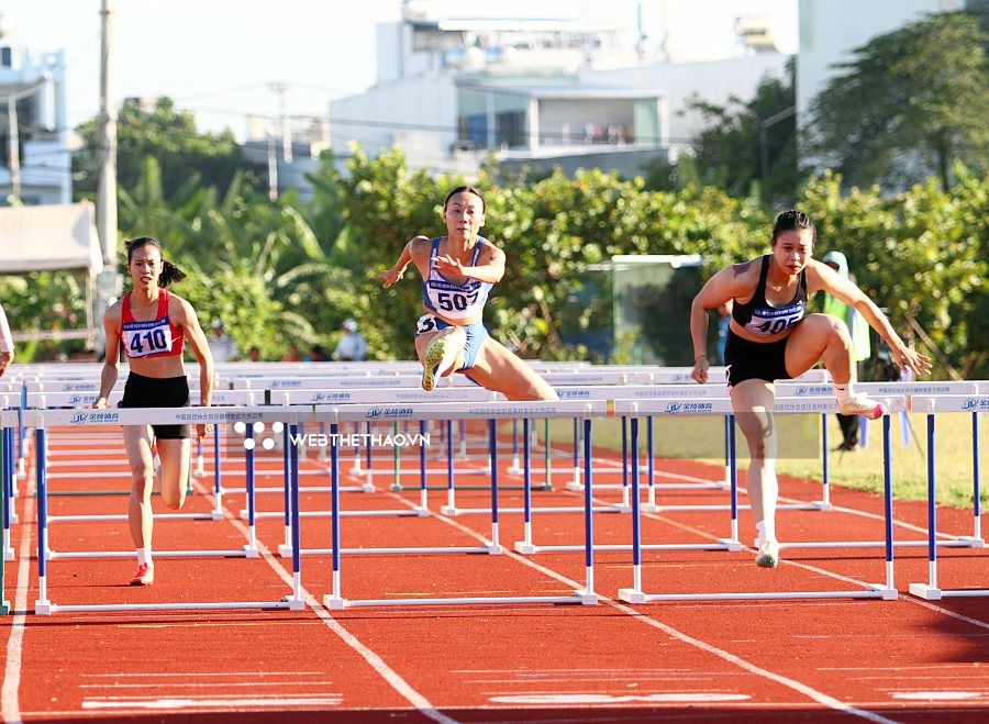 "Bông hồng sắt" Hoàng Thanh Giang chạm "kỷ lục nhớ đời" ở nội dung 7 môn phối hợp nữ