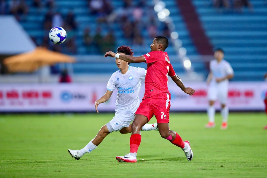 Nam Định, CAHN đối đầu Ronaldo ở Cúp C2 châu Á trong trường hợp nào? Nam Định, CAHN đối đầu Ronaldo ở Cúp C2 châu Á trong trường hợp nào?