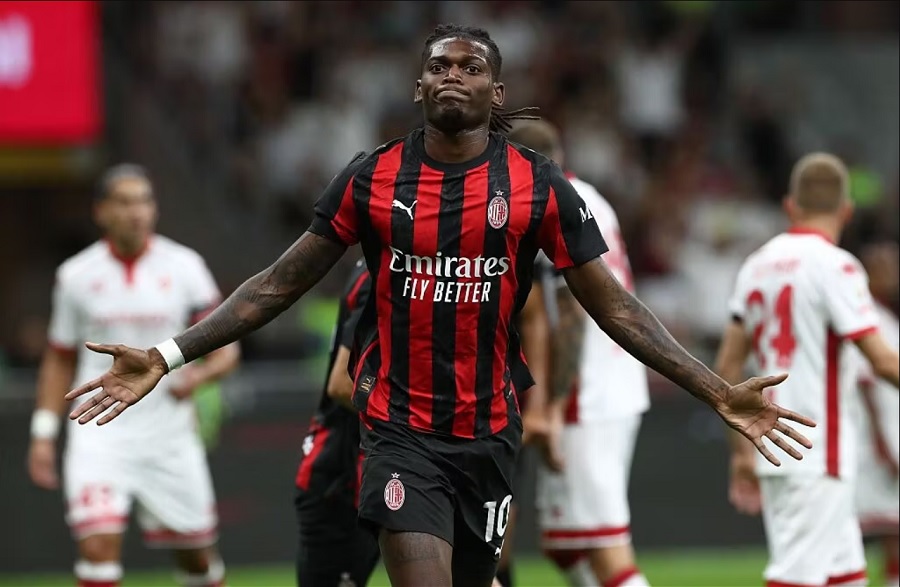 AC Milan: Rafael Leao ghi bàn, ăn mừng và ngay sau đó bị chấn thương
