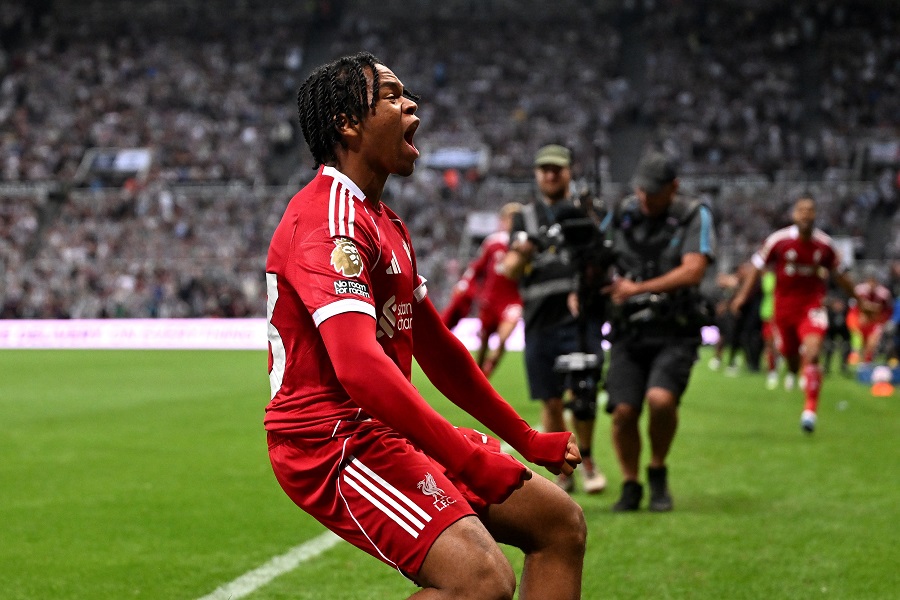 Rio Ngumoha, cầu thủ 16 tuổi ghi bàn thắng quyết định cho Liverpool là ai? Rio Ngumoha, cầu thủ 16 tuổi ghi bàn thắng quyết định cho Liverpool là ai?