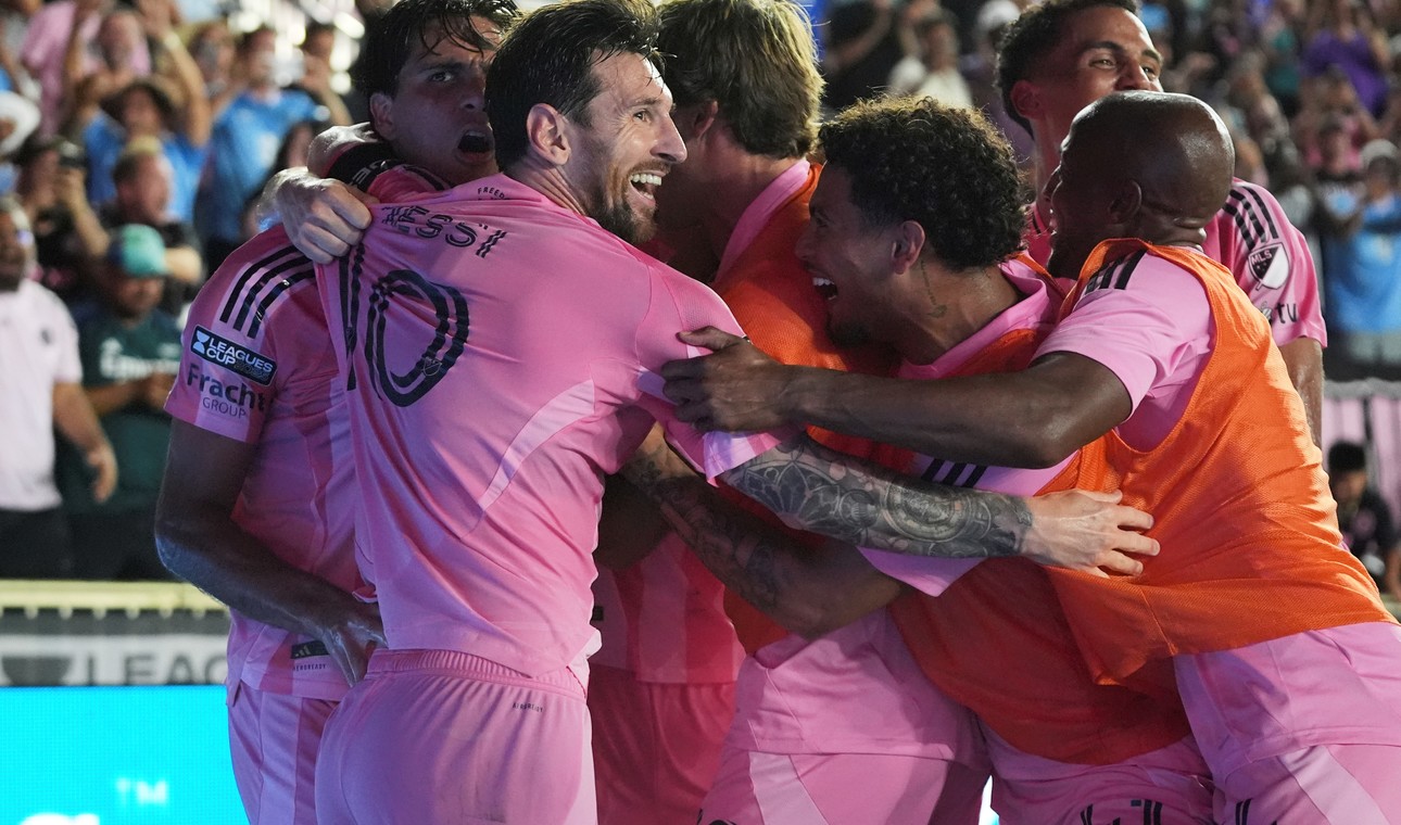 Lời nói của Messi sau cú đúp và suất vào chung kết: "Tôi cảm thấy hơi sợ"