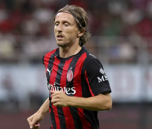 Nhận định, soi kèo Lecce vs Milan: Tìm lại bản sắc