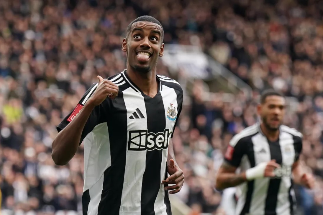 Liverpool chiêu mộ Alexander Isak với mức phí kỷ lục Ngoại hạng Anh