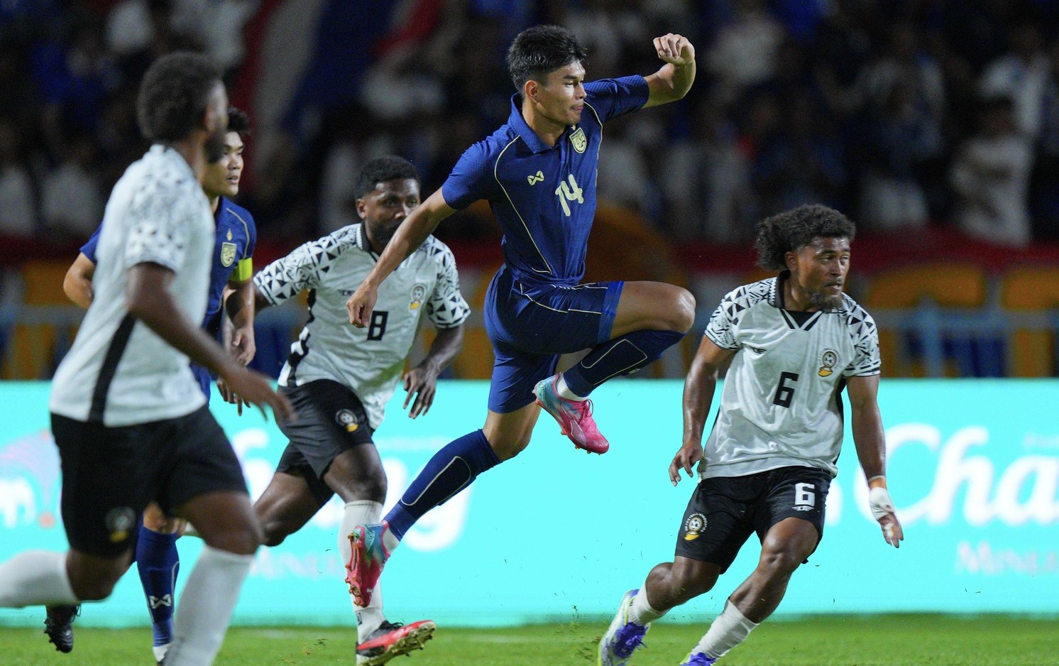 Thua Lebanon, U23 Malaysia lo… Mông Cổ ngủ đủ giấc