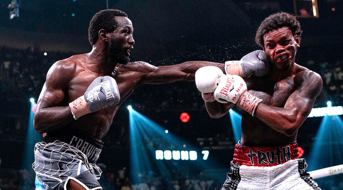 Dmitry Bivol ra lời khuyên với Terence Crawford khi đấu Canelo Alvarez