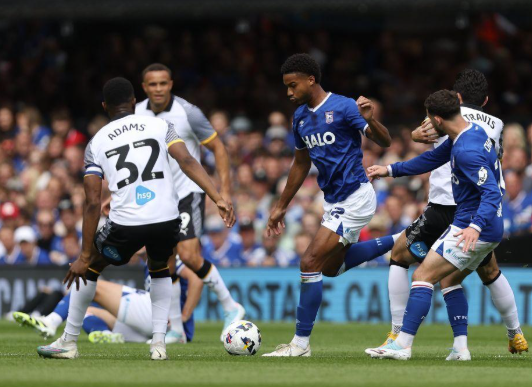 Nhận định, soi kèo Ipswich vs Sheffield United: Điểm tựa sân nhà