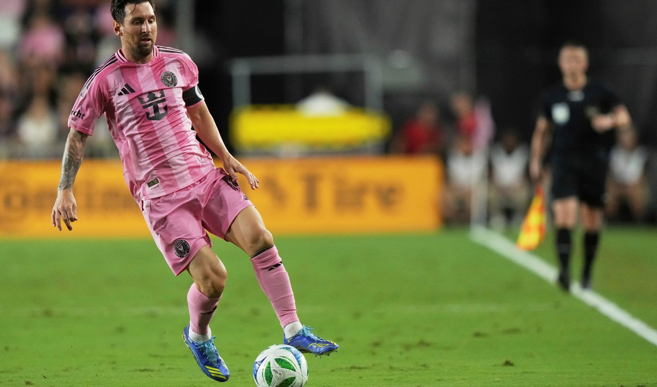 Messi kiến tạo và ghi bàn giúp Inter Miami thực hiện màn báo thù