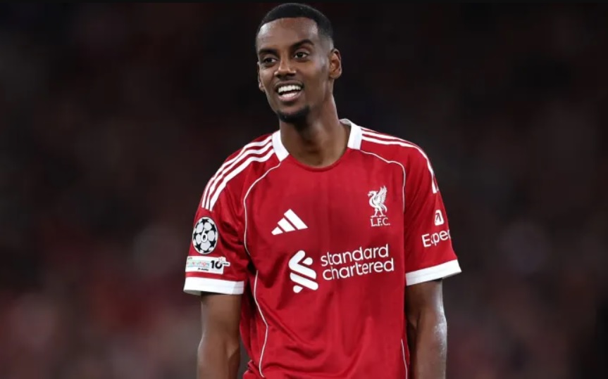 Đội hình ra sân Liverpool vs Everton: Isak nhường chỗ cho Ekitike