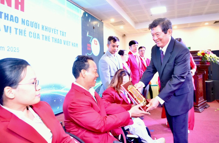 "Xây dựng Trung tâm huấn luyện chuyên biệt cho Thể thao người khuyết tật Việt Nam"