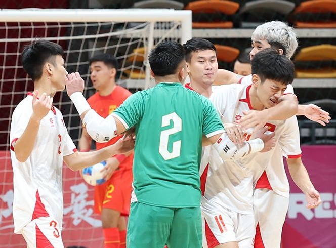 Vùi dập Trung Quốc 7-2, futsal Việt Nam chạm tay vào vé VCK châu Á 2026
