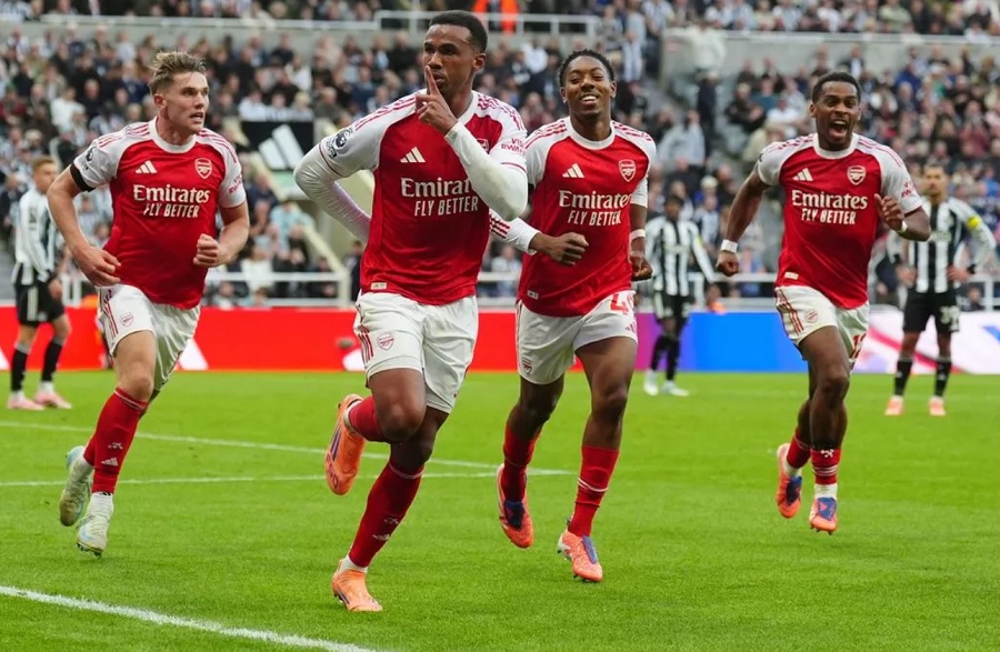 Bảng xếp hạng Ngoại hạng Anh mới nhất: Arsenal chiếm ngôi đầu