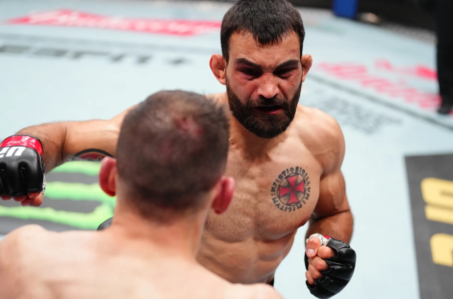 Beneil Dariush vs Benoit Saint Denis: Kinh nghiệm lão tướng thử thách đặc nhiệm Pháp